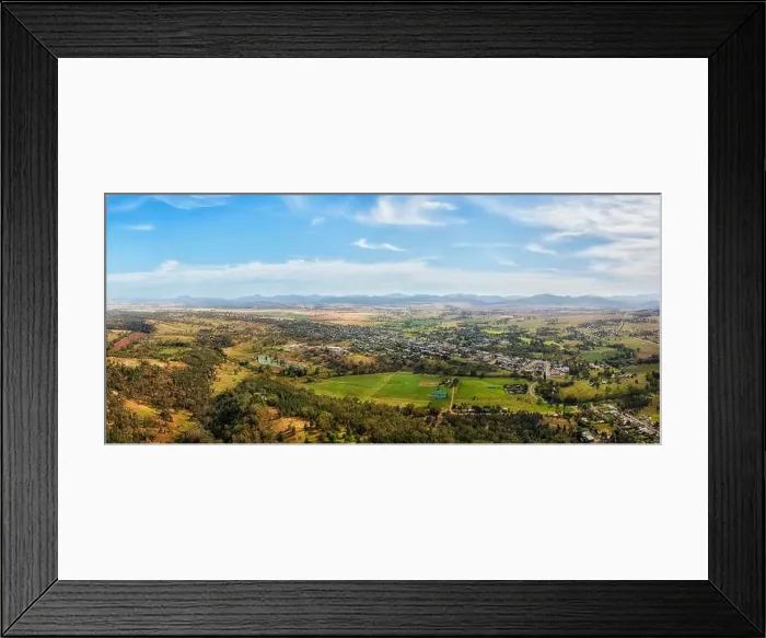 Framed Print : 2secm77 Framed Print : 2secm77