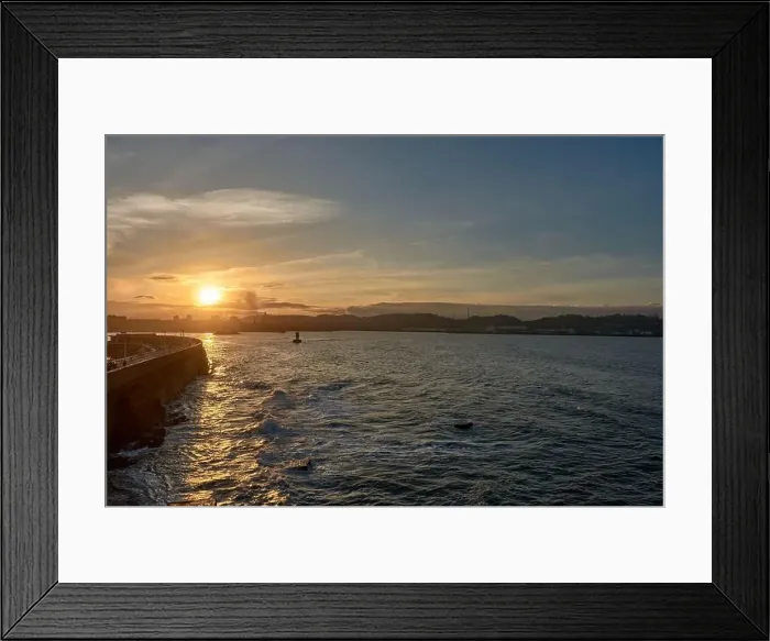 Framed Print : 2sgg05h Framed Print : 2sgg05h