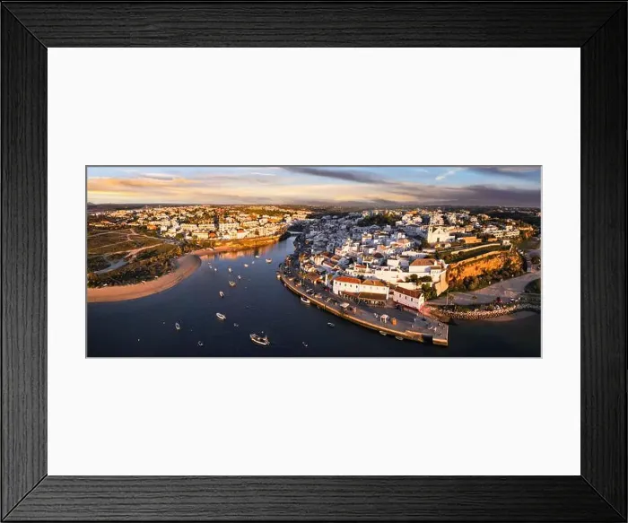 Framed Print : 2sh1g3w Framed Print : 2sh1g3w