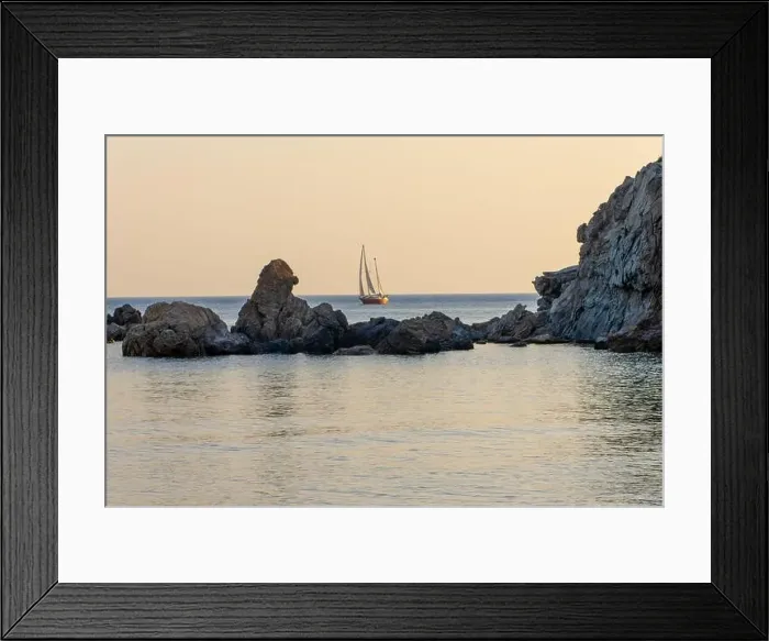 Framed Print : 2sj8x9p Framed Print : 2sj8x9p