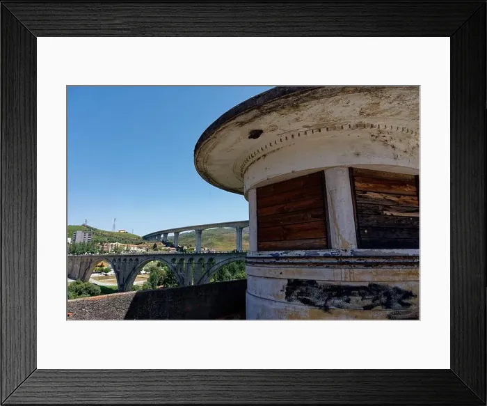 Framed Print : 2sn7w74 Framed Print : 2sn7w74