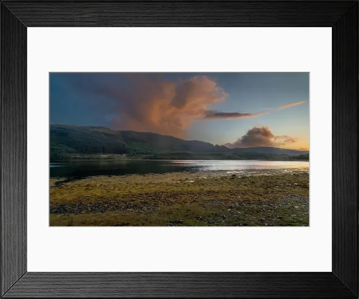 Framed Print : 2srmd0e Framed Print : 2srmd0e