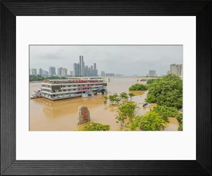 Framed Print : 2y2mtkh Framed Print : 2y2mtkh