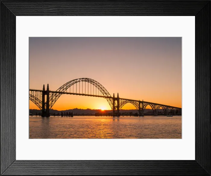 Framed Print : Yaquina Bay Bridge at sunrise, Newport, central Oregon Coast Framed Print : Yaquina Bay Bridge at sunrise, Newport, central Oregon Coast