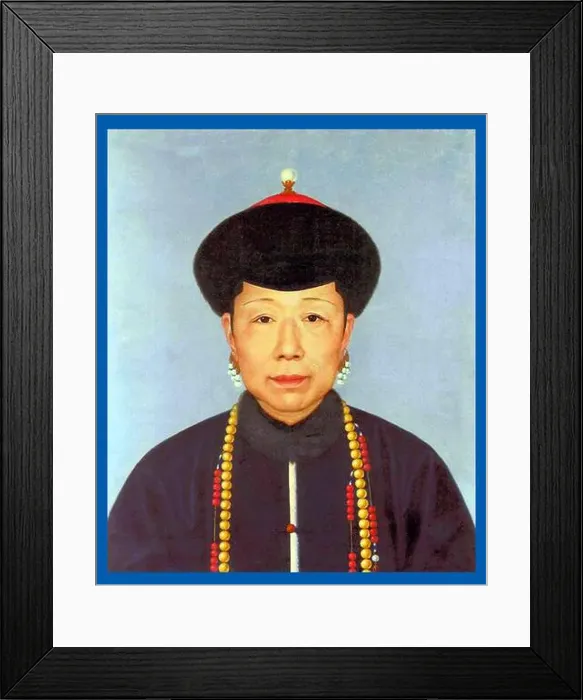 Framed Print : China: Empress Xiao Sheng Xian (12 January 1692 - 2 March 1777) consort of the Yongzheng Emperor Framed Print : China: Empress Xiao Sheng Xian (12 January 1692 - 2 March 1777) consort of the Yongzheng Emperor