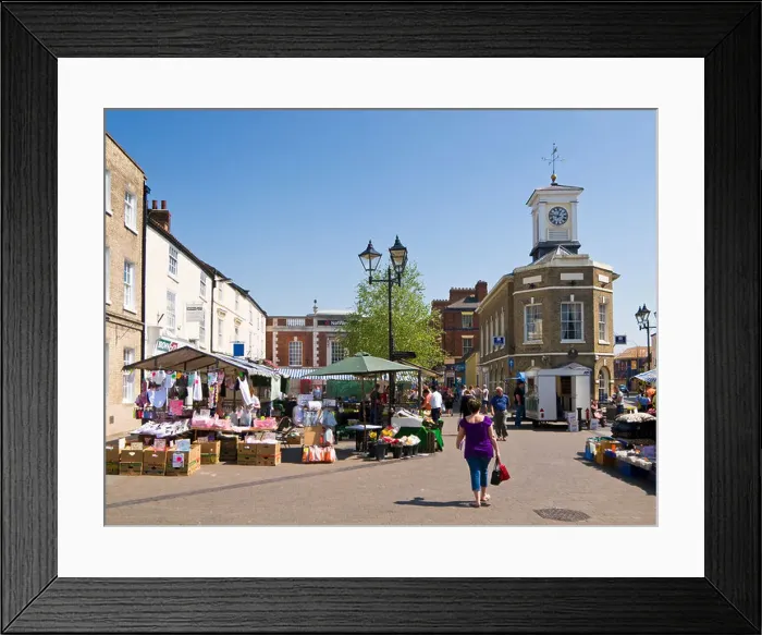 Framed Print : Clock Tower and market stalls in the town centre at Brigg, North Lincolnshire, UK Framed Print : Clock Tower and market stalls in the town centre at Brigg, North Lincolnshire, UK