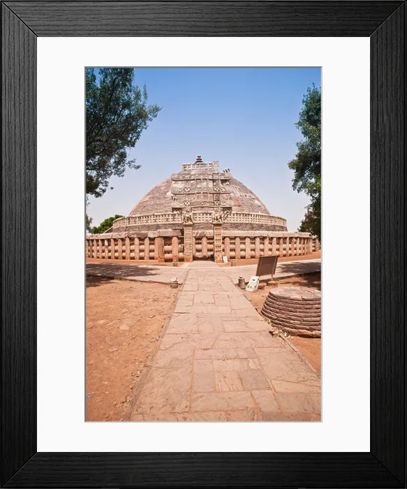 Framed Print : Great Stupa built by Ashoka the Great at Sanchi, Madhya Pradesh, India Framed Print : Great Stupa built by Ashoka the Great at Sanchi, Madhya Pradesh, India