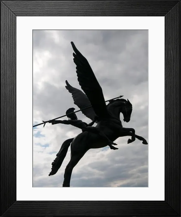 Framed Print : Parachute Regiment Memorial at The National Memorial Arobretum, near Lichfield in Staffordshire England UK Framed Print : Parachute Regiment Memorial at The National Memorial Arobretum, near Lichfield in Staffordshire England UK