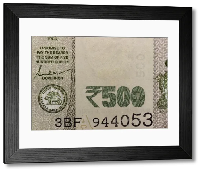 Framed Print : Indian currency 500 rupee close up Framed Print : Indian currency 500 rupee close up
