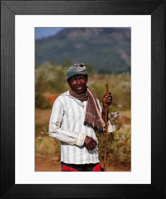 Framed Print : Konda Dora tribal man near Kollaputtu village in Araku, Andhra Pradesh, India Framed Print : Konda Dora tribal man near Kollaputtu village in Araku, Andhra Pradesh, India