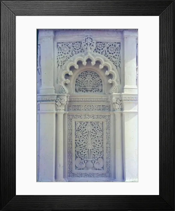 Framed Print : The Chhatris in Bhuj were constructed in the 18th century by Jadeja ruler Rao Lakhpatji Framed Print : The Chhatris in Bhuj were constructed in the 18th century by Jadeja ruler Rao Lakhpatji