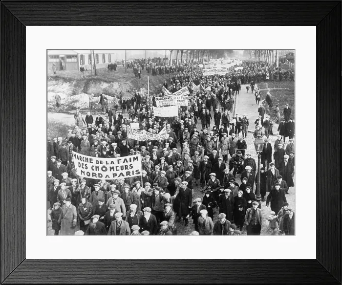 Framed Print : Protest during the Great Depression in France, 1933 Framed Print : Protest during the Great Depression in France, 1933