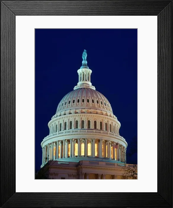 Framed Print : USA. Washington D.C.. The Capitol Building at night Framed Print : USA. Washington D.C.. The Capitol Building at night