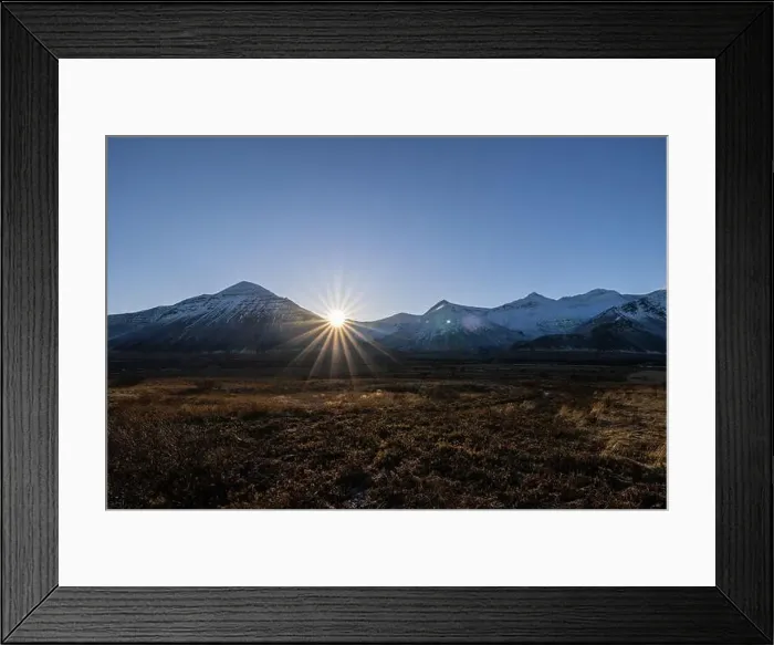 Framed Print : I'm returning to my beloved Iceland, its landscapes and northern lights! Framed Print : I'm returning to my beloved Iceland, its landscapes and northern lights!