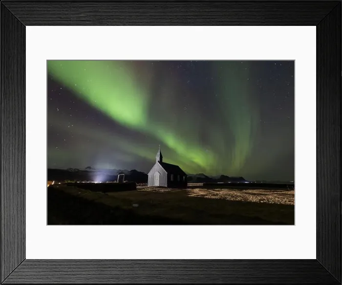 Framed Print : I'm returning to my beloved Iceland, its landscapes and northern lights! Framed Print : I'm returning to my beloved Iceland, its landscapes and northern lights!