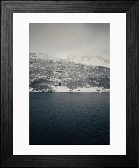 Framed Print : Huts on the sea front of the arctic ocean in the Lyngen Alps in Norway Framed Print : Huts on the sea front of the arctic ocean in the Lyngen Alps in Norway