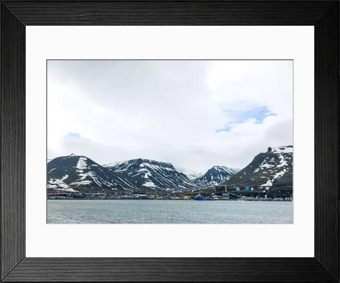 Framed Print : Longyearbyen, Svalbard, Norway Framed Print : Longyearbyen, Svalbard, Norway