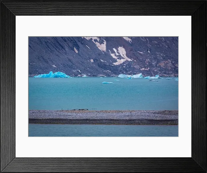 Framed Print : cruising in the Arctic in the Magdalensfjorden on Svalbard, Norway Framed Print : cruising in the Arctic in the Magdalensfjorden on Svalbard, Norway