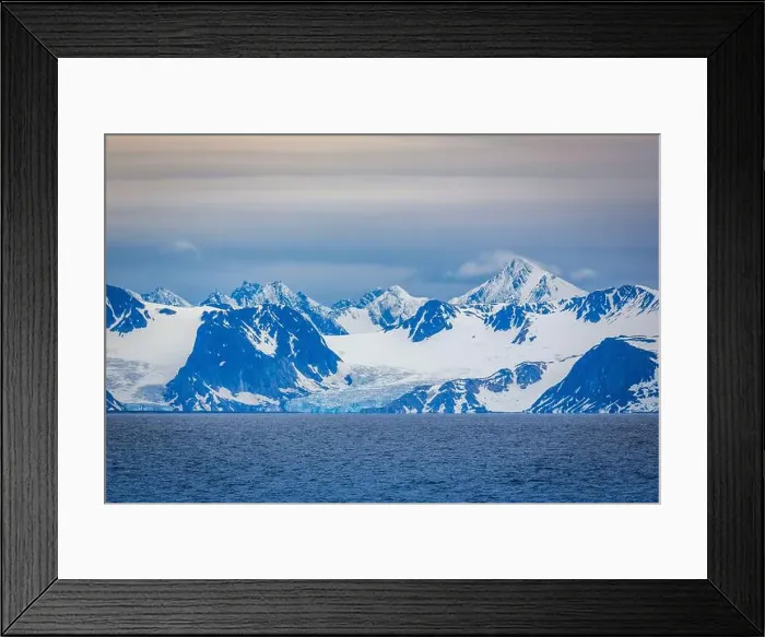 Framed Print : cruising at Smeerenburg on Spitsbergen, Norway Framed Print : cruising at Smeerenburg on Spitsbergen, Norway
