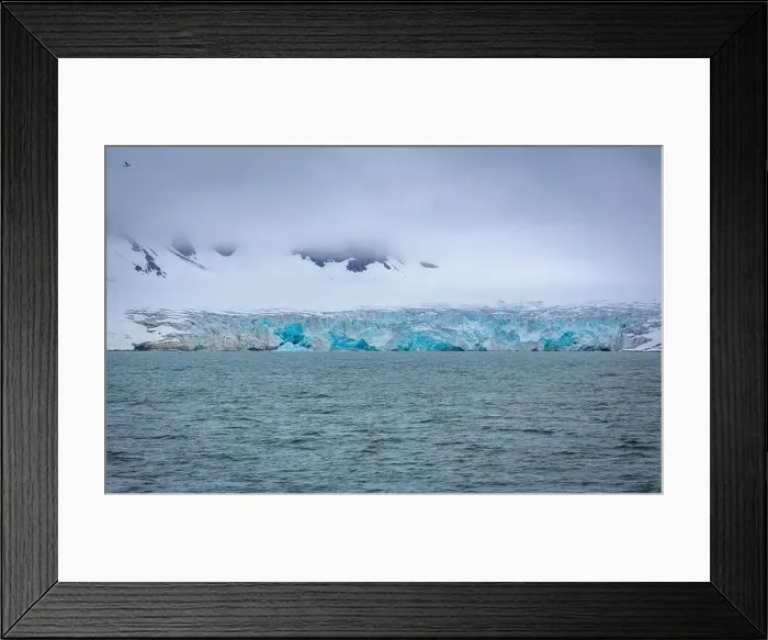 Framed Print : cruising at Smeerenburg on Spitsbergen, Norway Framed Print : cruising at Smeerenburg on Spitsbergen, Norway