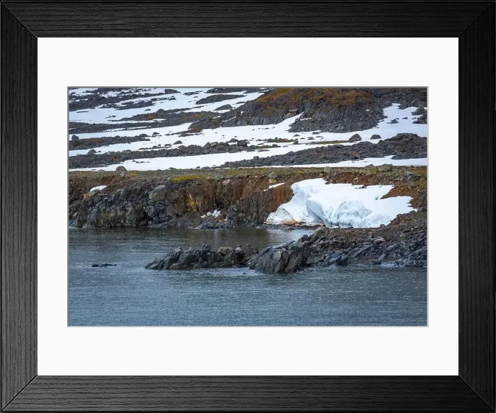 Framed Print : Cruising in the Hamiltonbukta on Spitsbergen and driving along glacier und bird watching Framed Print : Cruising in the Hamiltonbukta on Spitsbergen and driving along glacier und bird watching