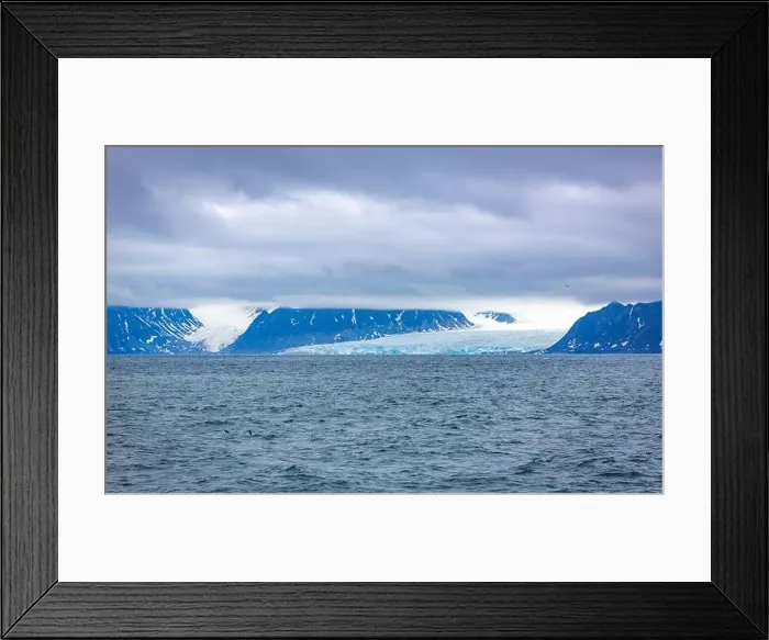Framed Print : cruising in the Arctic in the Isfjorden on Svalbard, Norway Framed Print : cruising in the Arctic in the Isfjorden on Svalbard, Norway