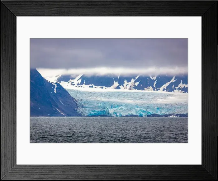 Framed Print : cruising in the Arctic in the Isfjorden on Svalbard, Norway Framed Print : cruising in the Arctic in the Isfjorden on Svalbard, Norway