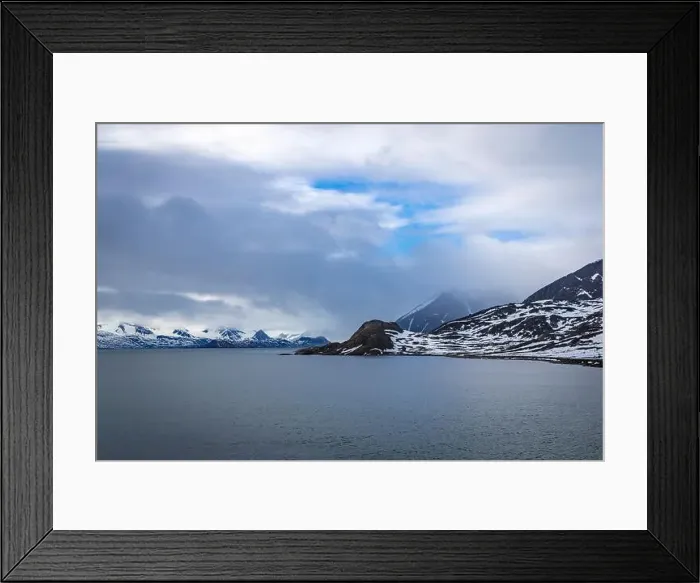 Framed Print : Cruising in the Hamiltonbukta on Spitsbergen and driving along glacier und bird watching Framed Print : Cruising in the Hamiltonbukta on Spitsbergen and driving along glacier und bird watching
