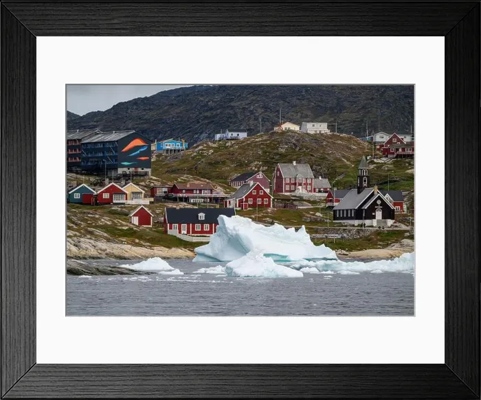 Framed Print : Overlook over Ilulissat, Western Greenland, Denmark, Polar Regions Framed Print : Overlook over Ilulissat, Western Greenland, Denmark, Polar Regions
