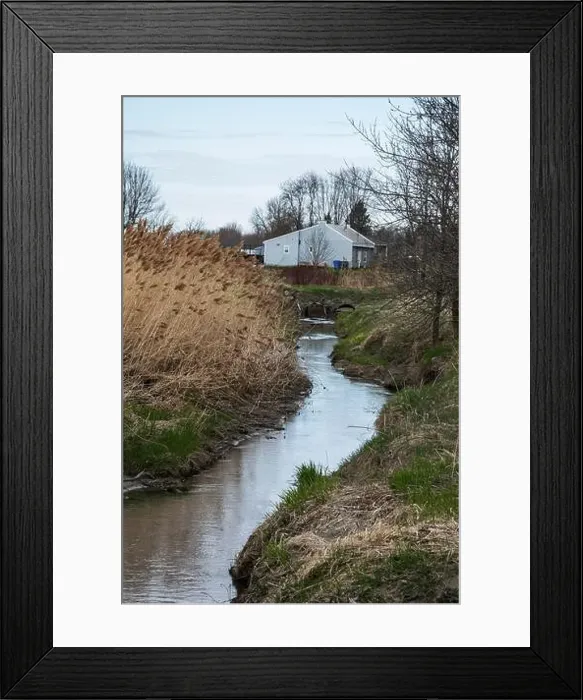 Framed Print : Aqueduct on QC 132 in Baie-du-Febvre, Quebec, Canada Framed Print : Aqueduct on QC 132 in Baie-du-Febvre, Quebec, Canada