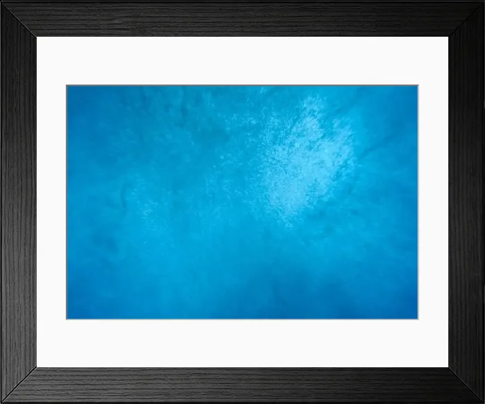 Framed Print : Panoramic view underwater shooting of air bubbles and blue water expanses Framed Print : Panoramic view underwater shooting of air bubbles and blue water expanses