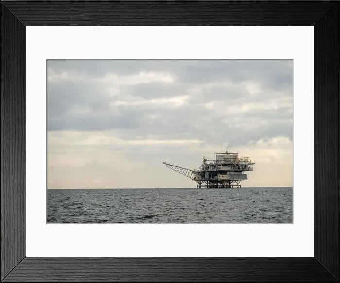 Framed Print : Oil Rig Rises Over The Water Along California Coast in the Santa Barbara Channel Framed Print : Oil Rig Rises Over The Water Along California Coast in the Santa Barbara Channel