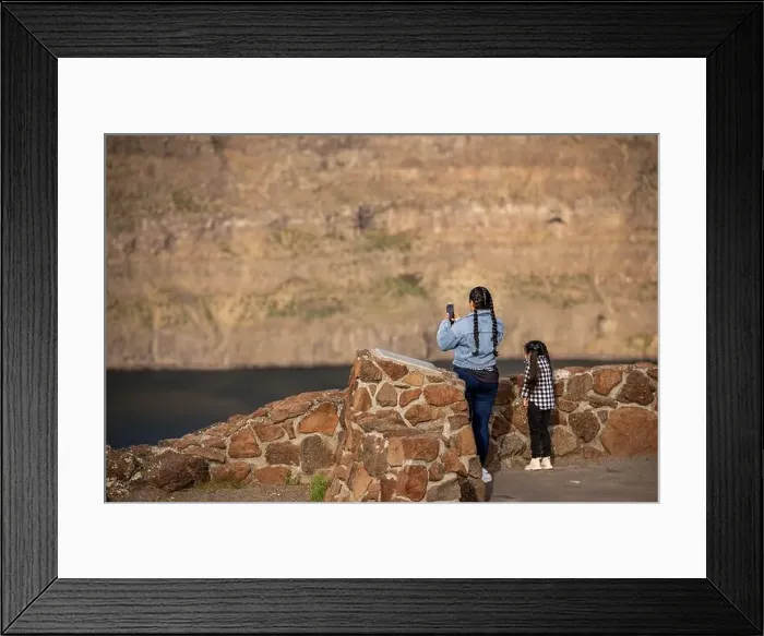 Framed Print : Vantage Washington road side stop for beautiful pictures Framed Print : Vantage Washington road side stop for beautiful pictures