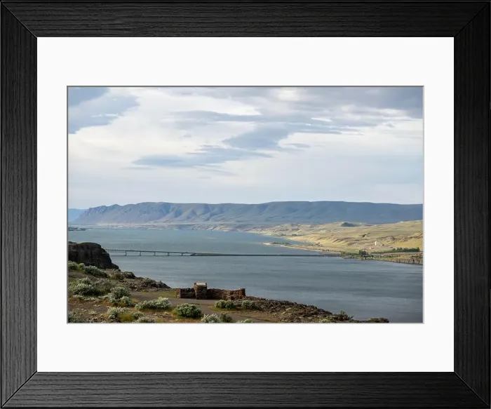 Framed Print : Vantage Washington road side stop for beautiful pictures Framed Print : Vantage Washington road side stop for beautiful pictures