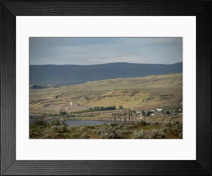 Framed Print : Vantage Washington road side stop for beautiful pictures Framed Print : Vantage Washington road side stop for beautiful pictures