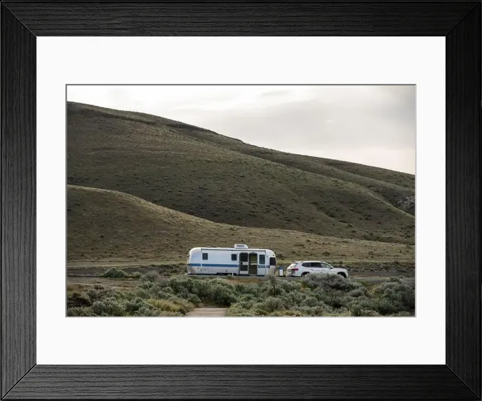 Framed Print : Vantage Washington road side stop for beautiful pictures