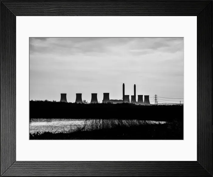 Framed Print : West Burton Power Station, Nottinghamshire UK Framed Print : West Burton Power Station, Nottinghamshire UK