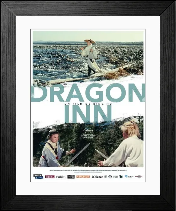 Framed Print : Dragon Inn Long men kezhan Year : 1967 Taiwan Director : King Hu Movie poster (Fr) Framed Print : Dragon Inn Long men kezhan Year : 1967 Taiwan Director : King Hu Movie poster (Fr)