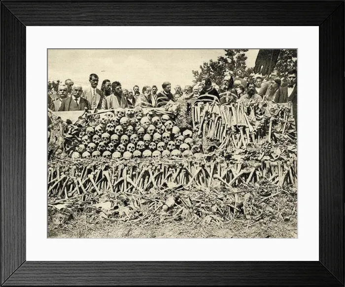 Framed Print : The remains of Serbs massacred by Bulgarian soldiers in town of Surdulica Framed Print : The remains of Serbs massacred by Bulgarian soldiers in town of Surdulica