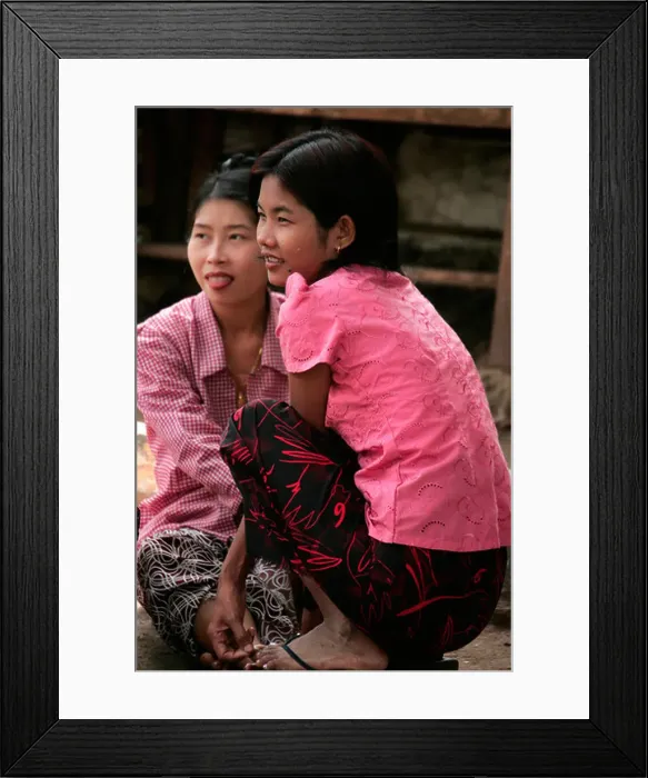 Framed Print : Burmese girls at the market in the village of Shwesitaing at the foot of Mount Popa, Burma, (Myanmar) Framed Print : Burmese girls at the market in the village of Shwesitaing at the foot of Mount Popa, Burma, (Myanmar)