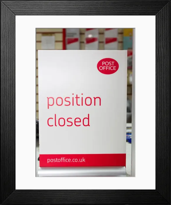 Framed Print : Post Office sign position closed Royal Mail Framed Print : Post Office sign position closed Royal Mail