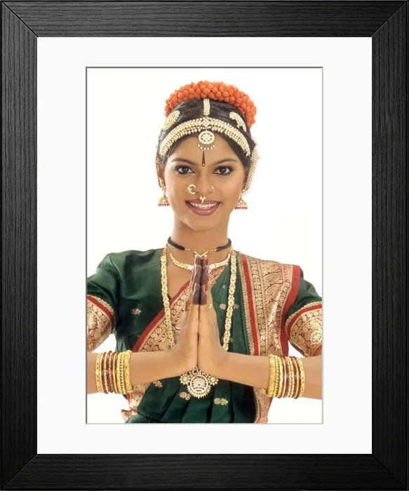 Framed Print : Bharatnatyam, woman performing classical dance of india showing emotion Welcome, india MR.No.579 Framed Print : Bharatnatyam, woman performing classical dance of india showing emotion Welcome, india MR.No.579