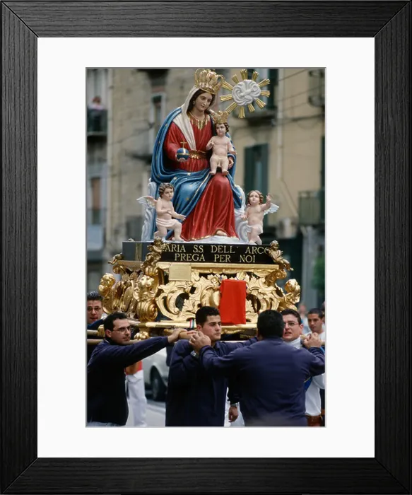 Framed Print : Naples Italy The traditional Easter Monday procession of the Madonna dell Arco