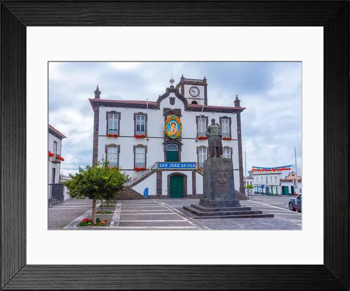 Framed Print : Vila Franca do Campo, Portugal, June 24, 2021: Camara Municipal in Vila Franca do Campo town at Sao Miguel, Portugal Framed Print : Vila Franca do Campo, Portugal, June 24, 2021: Camara Municipal in Vila Franca do Campo town at Sao Miguel, Portugal