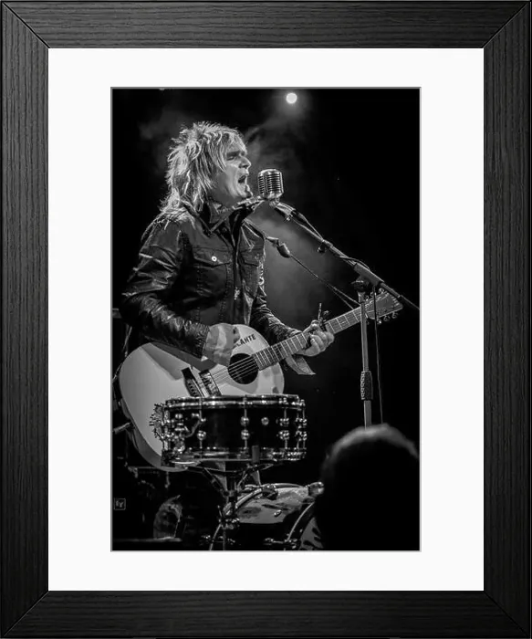 Framed Print : MIKE PETERS PRESENTS THE ALARM SPIRIT OF 86 Declare Your Strength Tour 2016 Framed Print : MIKE PETERS PRESENTS THE ALARM SPIRIT OF 86 Declare Your Strength Tour 2016