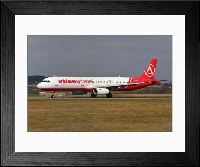 Framed Print : Turkish AtlasGlobal Airbus A321-200 TC-ETH departing from Luton Airport, UK Framed Print : Turkish AtlasGlobal Airbus A321-200 TC-ETH departing from Luton Airport, UK