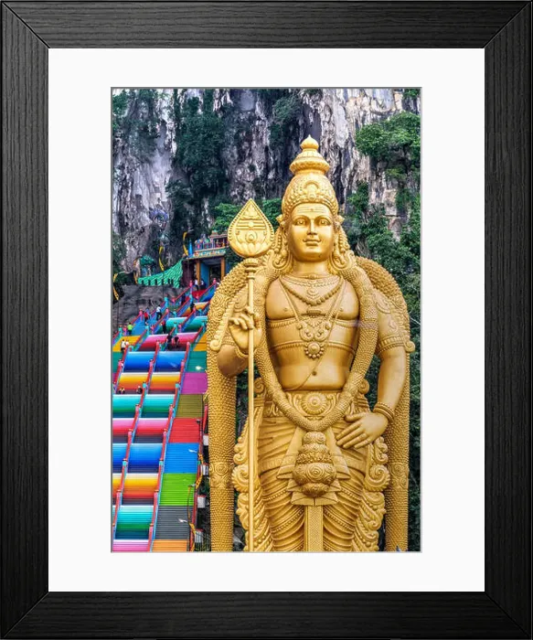 Framed Print : Entrance to Batu Caves with the Murugan statue, Selangor, Kuala Lumpur, Malaysia Framed Print : Entrance to Batu Caves with the Murugan statue, Selangor, Kuala Lumpur, Malaysia