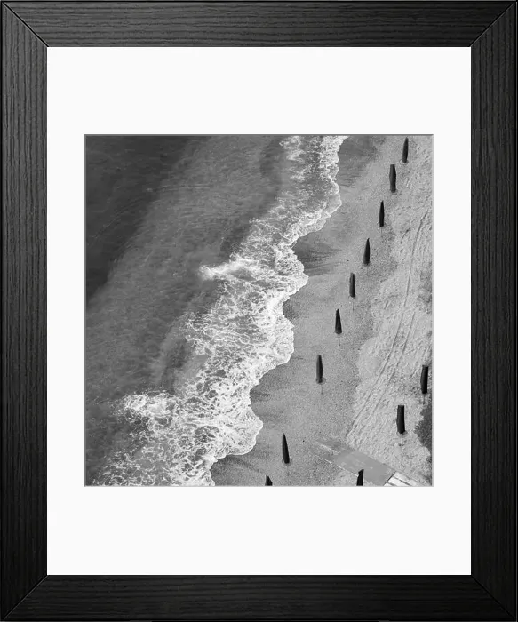 Framed Print : Beach umbrellas and small waves in Sorrento foreshore, Italy Framed Print : Beach umbrellas and small waves in Sorrento foreshore, Italy