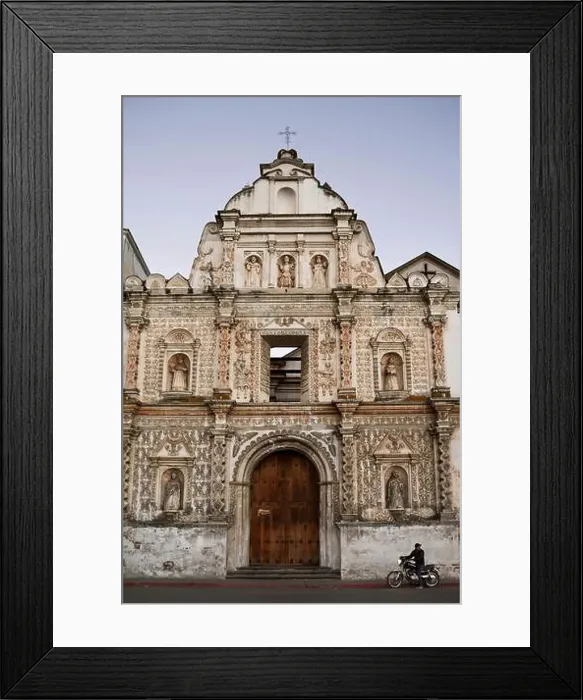 Framed Print : Quetzaltenango Cathedral. Parque Central in Quetzaltenango, Guatemala Framed Print : Quetzaltenango Cathedral. Parque Central in Quetzaltenango, Guatemala
