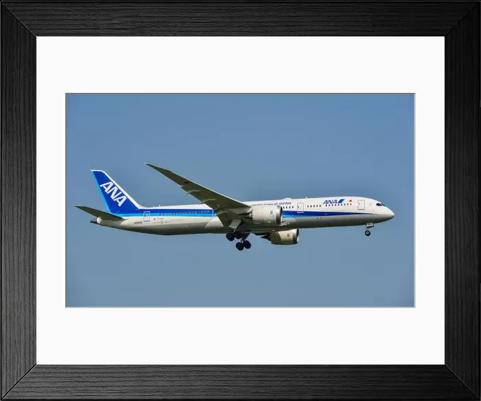 Framed Print : Bangkok, Thailand - Apr 23, 2018 Framed Print : Bangkok, Thailand - Apr 23, 2018